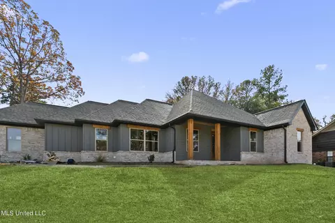 747 Pine Vly, Pearl, MS 39208