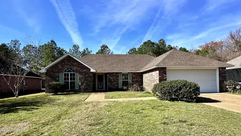 714 Tatum Dr, Florence, MS 39073