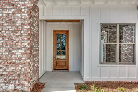 Exterior - 103 Charleston Cir, Madison, MS 39110 photo 5 of 13