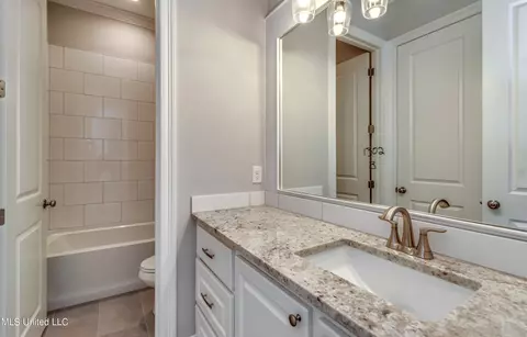 Bath - 103 Charleston Cir, Madison, MS 39110 photo 6 of 6