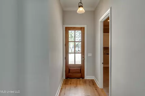 Entry Way - 103 Charleston Cir, Madison, MS 39110 photo 1 of 1