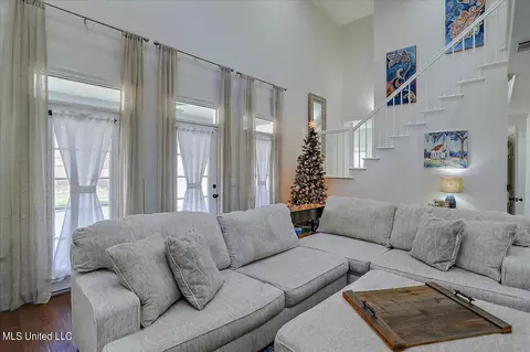 129 Silvertree Xing, Madison, MS 39110 photo 7