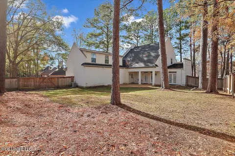 129 Silvertree Xing, Madison, MS 39110 photo 36