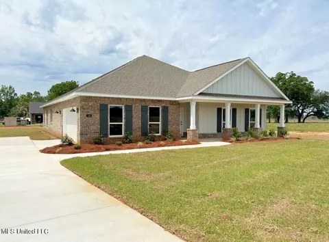 116 Firefly Dr, Lucedale, MS 39452 photo 2