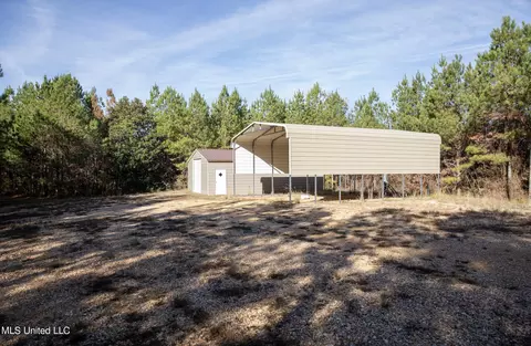 4066 Tower Rd, Hazlehurst, MS 39083 photo 4