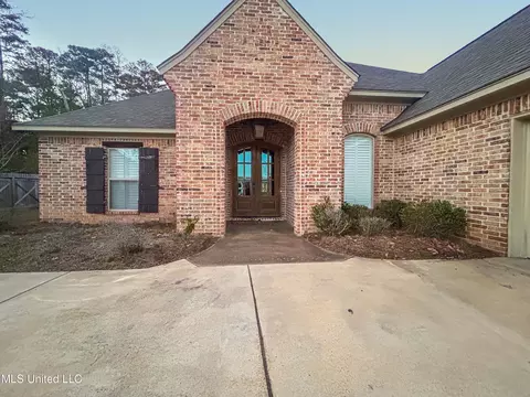 402 Coulter Cir, Flowood, MS 39232 photo 3
