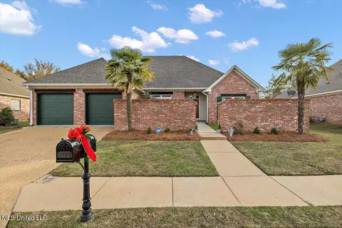 204 Acadia Ln, Madison, MS 39110