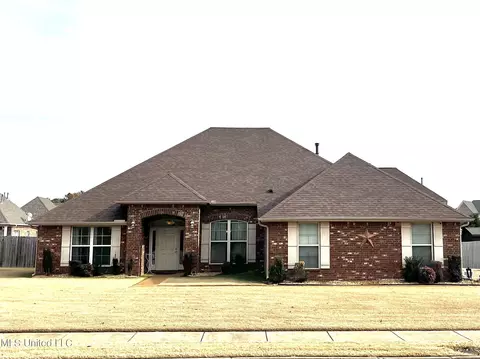 9274 Lorrie Ln, Olive Branch, MS 38654