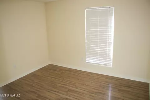 5330 Brookhollow Dr, Jackson, MS 39212 photo 10