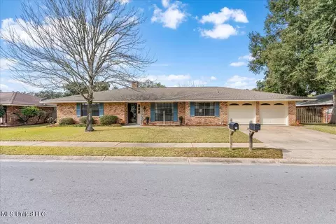 610 Parkwood Dr, Long Beach, MS 39560