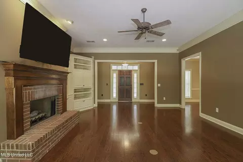 1010 Ridgeside Dr, Brandon, MS 39042 photo 4