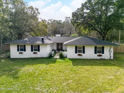 2617 Fairley Rd, Gautier, MS 39553
