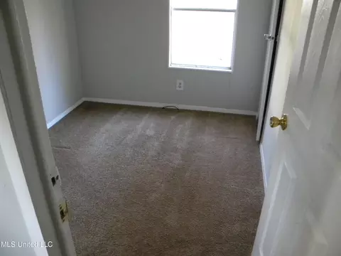 661 Excell Cir, Pearl, MS 39208 photo 5