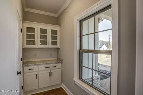 Kitchen - 1580 Tributary Dr, Hernando, MS 38632 photo 1 of 5