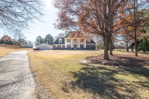 1443 W Oak Grove Rd, Hernando, MS 38632 photo 3