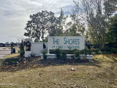 209 Harbor View Dr, Madison, MS 39110