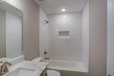 Bath - 4682 Taylor Trl, Hernando, MS 38632 photo 10 of 10