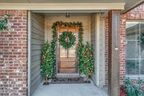 174 Britton Cir, Flowood, MS 39232 photo 2