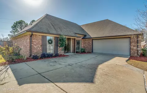 174 Britton Cir, Flowood, MS 39232