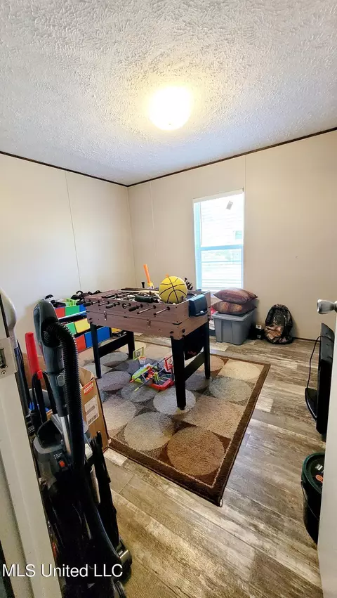 128 E Bond Rd, Wiggins, MS 39577 photo 11