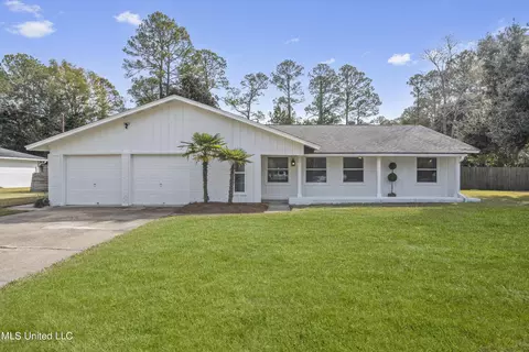 49 55th St, Gulfport, MS 39507