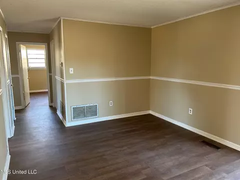 682 Powell St, Coldwater, MS 38618 photo 7