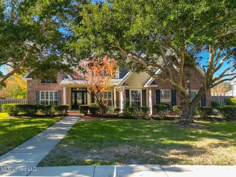 487 Channel Mark Dr, Biloxi, MS 39531