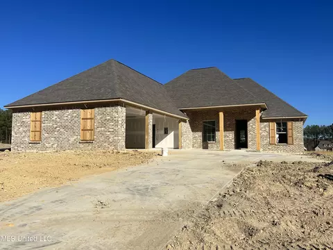690 Bearing Way, Brandon, MS 39047