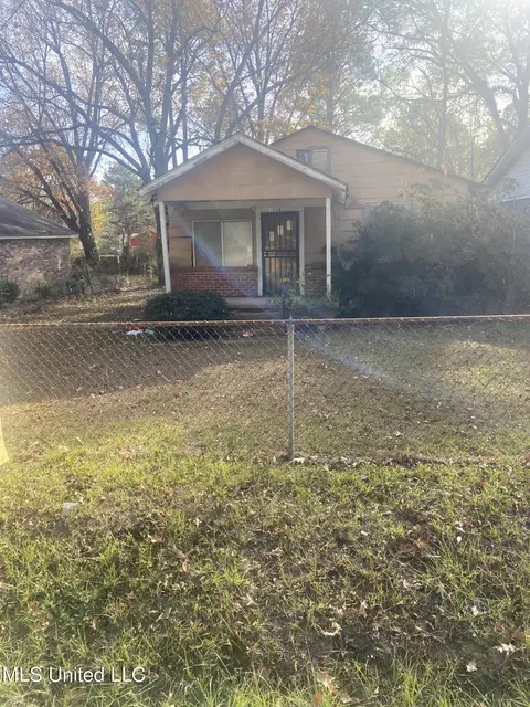 3559 S Shellrock Rd, Jackson, MS 39213