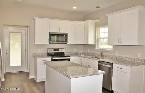 113 Willie Finch Rd, Lucedale, MS 39452 photo 10