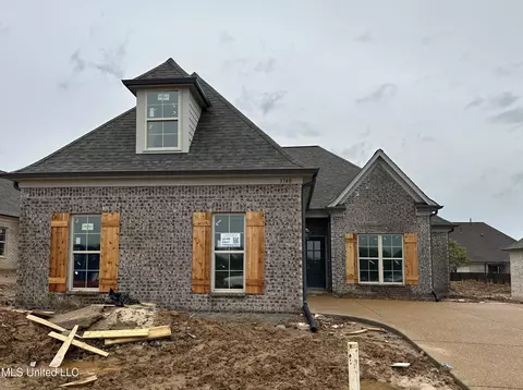 3740 Andreas Dr, Southaven, MS 38672