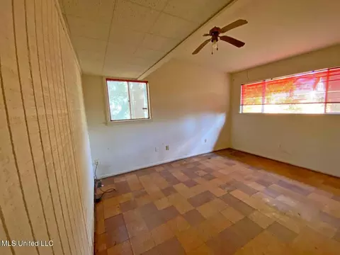 2217 Oakhurst Dr, Jackson, MS 39204 photo 10