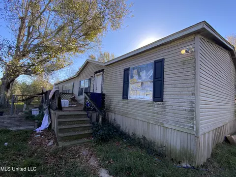 14009 E Tucker Rd, Vancleave, MS 39565