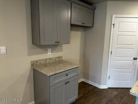 1002 Enclave Cir, Long Beach, MS 39560 photo 9