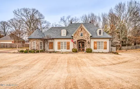 2530 Dickens Place Cv, Southaven, MS 38672