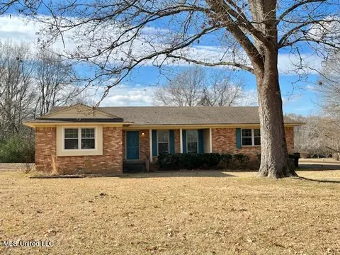 63 Norris Rd, Senatobia, MS 38668