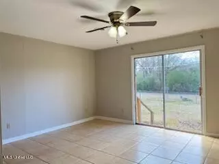 63 Norris Rd, Senatobia, MS 38668 photo 5
