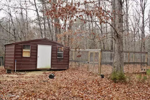 1811 Mcgee Rd, Blue Mountain, MS 38610 photo 7