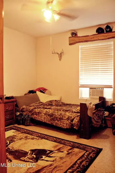 1811 Mcgee Rd, Blue Mountain, MS 38610 photo 29