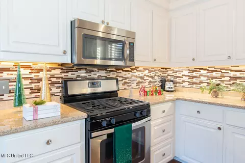 13 Pear Orchard Park, Jackson, MS 39211 photo 9