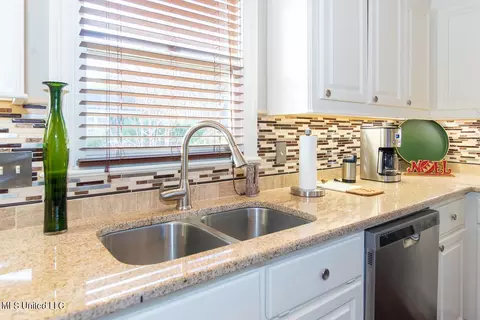13 Pear Orchard Park, Jackson, MS 39211 photo 10