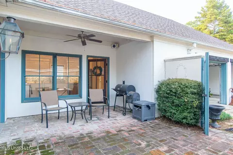 13 Pear Orchard Park, Jackson, MS 39211 photo 4