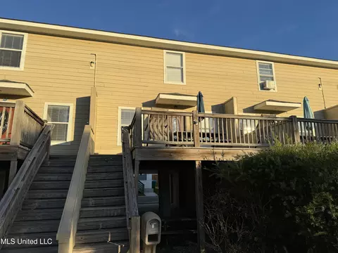 137 Markham Dr #C, Gulfport, MS 39507