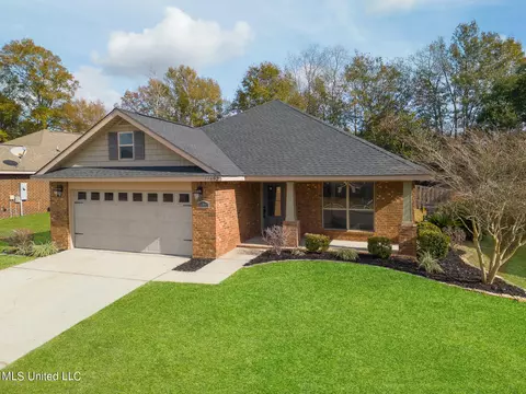 14692 Canal Crossing Blvd, Gulfport, MS 39503