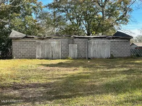 4512 Second St, Moss Point, MS 39563 photo 8