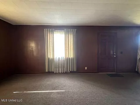 4512 Second St, Moss Point, MS 39563 photo 6