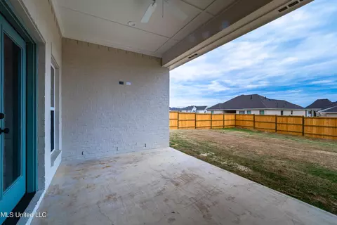 Exterior - 831 Glenwild Cir, Canton, MS 39046 photo 3 of 5