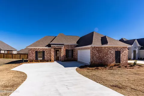 829 Glenwild Cir, Canton, MS 39046