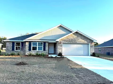 18077 Big Leaf Dr, Gulfport, MS 39503