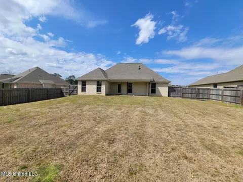 705 Parkdale Pl, Brandon, MS 39042 photo 2